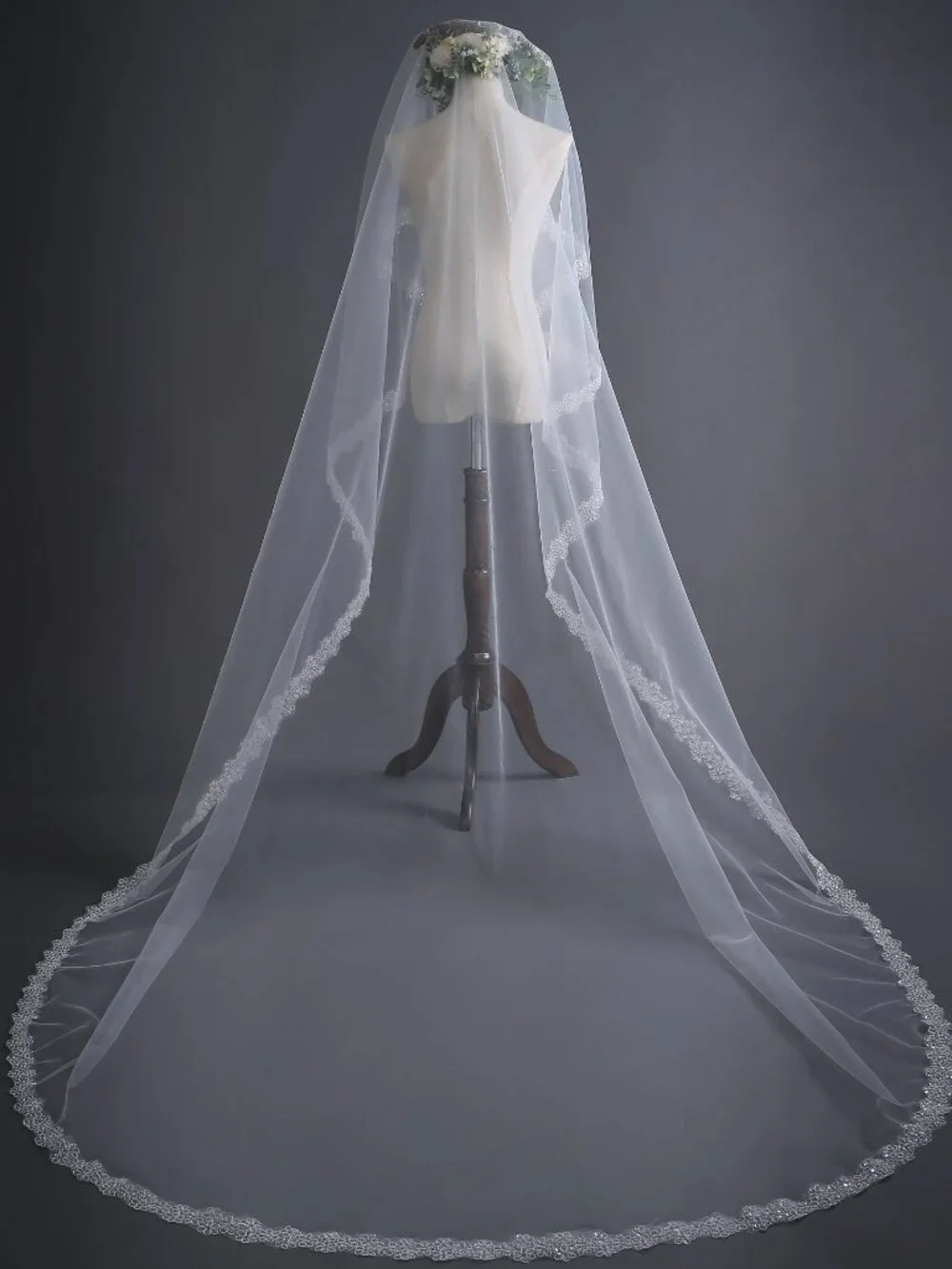 3 Meter Long Cathedral Bridal Veil Sparkly Sequin Lace Edge 118